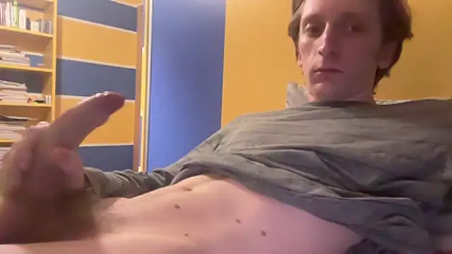 Snapshot of Federicusb3st chatting on 11.19.25 Federicusb3st online show from 11.19.25