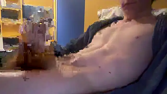 Snapshot of Federicusb3st chatting on 11.25.25 Federicusb3st online show from 11.25.25