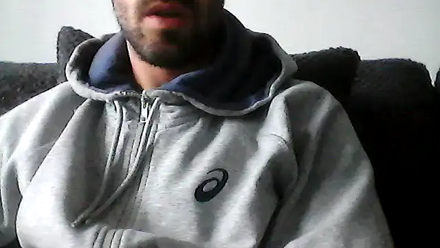 Snapshot of juju156111 chatting on 10.30.25 juju156111 online show from 10.30.25