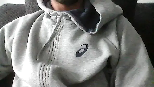 Snapshot of juju156111 chatting on 10.31.25 juju156111 online show from 10.31.25