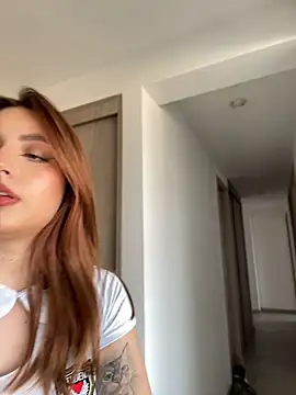 Snapshot of Anavi_ chatting on 05.07.26 Anavi online show from 05.07.26