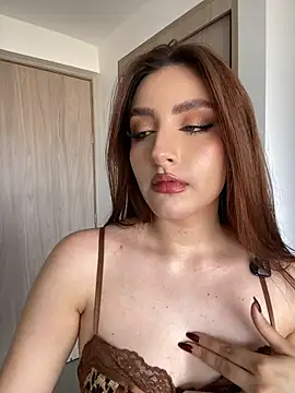 Snapshot of Anavi_ chatting on 06.26.26 Anavi online show from 06.26.26