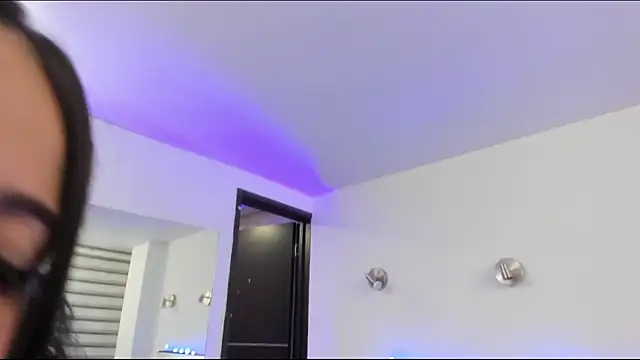 Snapshot of GABY_DAVIS chatting on 03.23.25 GABY DAVIS online show from 03.23.25