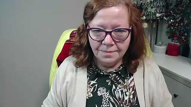 Adelewildx online show from 12.15.25