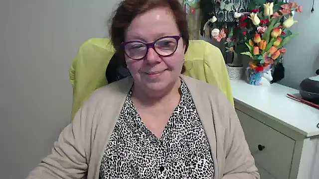 Adelewildx online show from 02.19.26