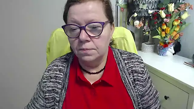 Adelewildx online show from 02.25.26