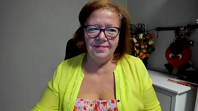 Snapshot of Adelewildx chatting on 07.14.26 Adelewildx online show from 07.14.26