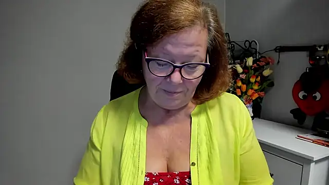 Snapshot of Adelewildx chatting on 07.16.26 Adelewildx online show from 07.16.26
