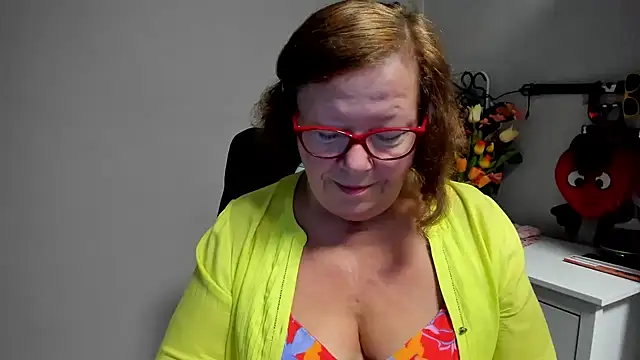 Snapshot of Adelewildx chatting on 08.03.26 Adelewildx online show from 08.03.26