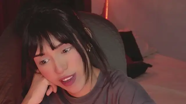 Snapshot of YourKatt chatting on 01.18.26 YourKatt online show from 01.18.26