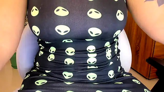 Snapshot of darsha_sahu chatting on 01.10.25 darsha sahu online show from 01.10.25