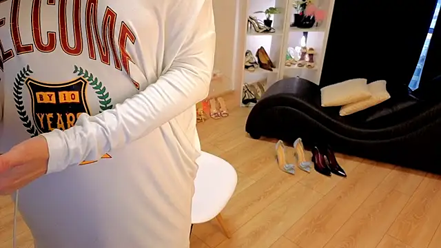 Snapshot of CaringSophie chatting on 03.02.26 CaringSophie online show from 03.02.26