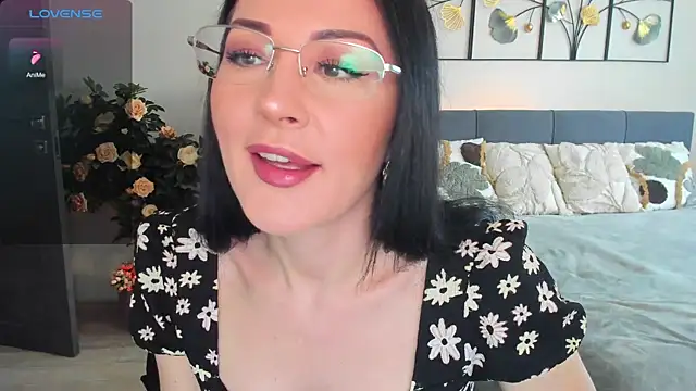 KerryCandy Girl online show from 04.24.26