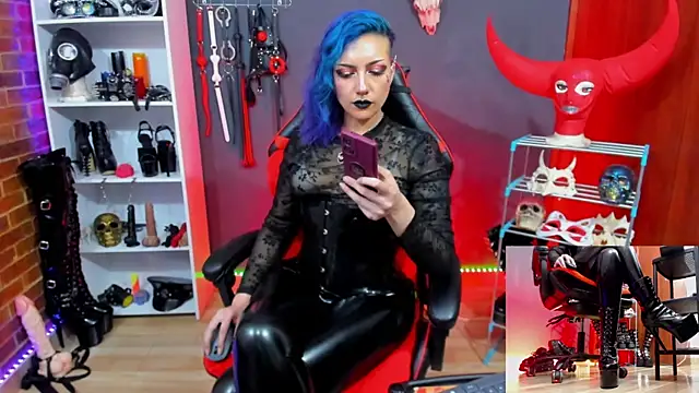 Mistress Yelena online show from 06.14.26