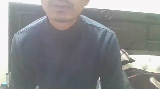 dreamtoungelick69 online show from 01.05.25