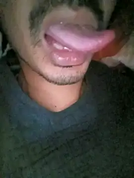 dreamtoungelick69 online show from 01.13.26