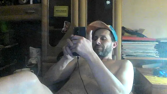 Snapshot of FireFox_Feel chatting on 02.25.25 FireFox Feel online show from 02.25.25