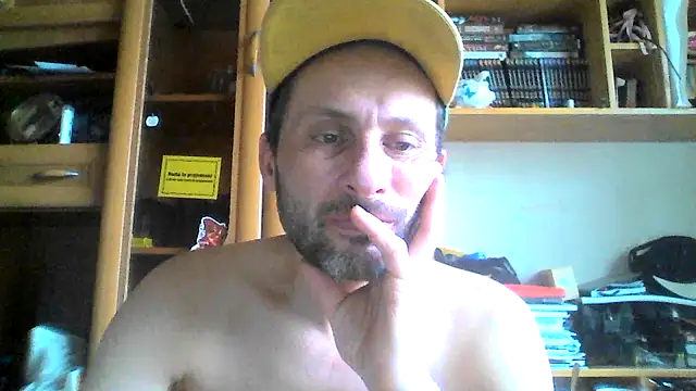 Snapshot of FireFox_Feel chatting on 02.26.25 FireFox Feel online show from 02.26.25