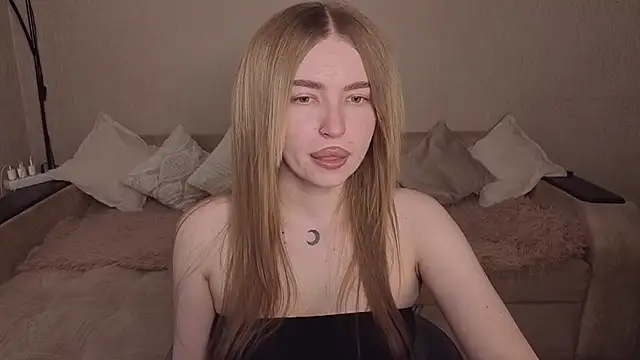 Snapshot of ViolettaLopez chatting on 05.09.26 ViolettaLopez online show from 05.09.26