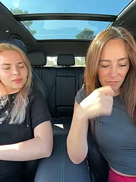 Snapshot of SweeetAlegra chatting on 09.22.25 SweeetAlegra online show from 09.22.25