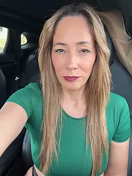 SweeetAlegra online show from 02.25.26