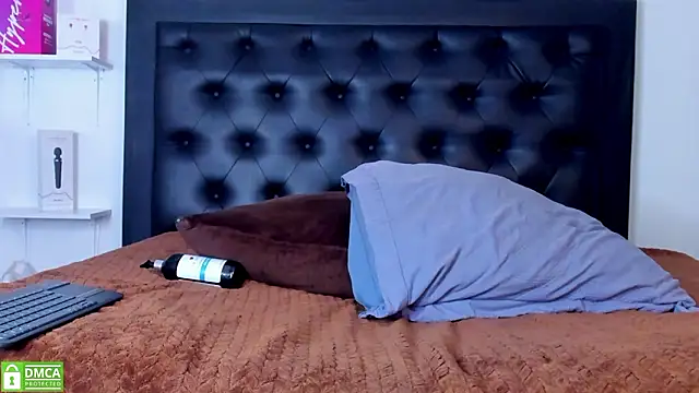 Alika Shanty online show from 03.22.26