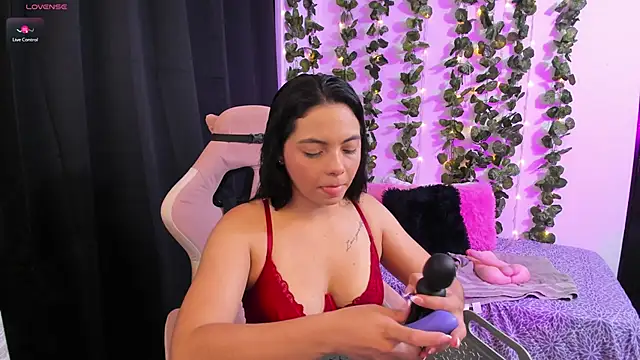 ashley morgan 18 online show from 09.25.25