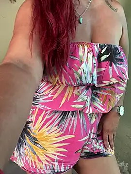 sofy alone online show from 02.19.25