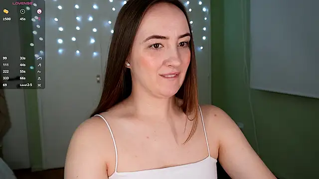 Black Eva  online show from 02.15.25