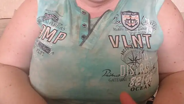 Amy August online show from 05.04.26