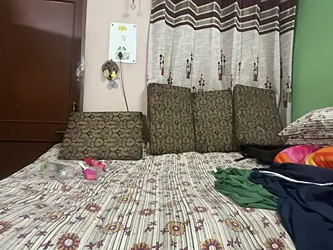 indianbottomchubby online show from 12.21.24