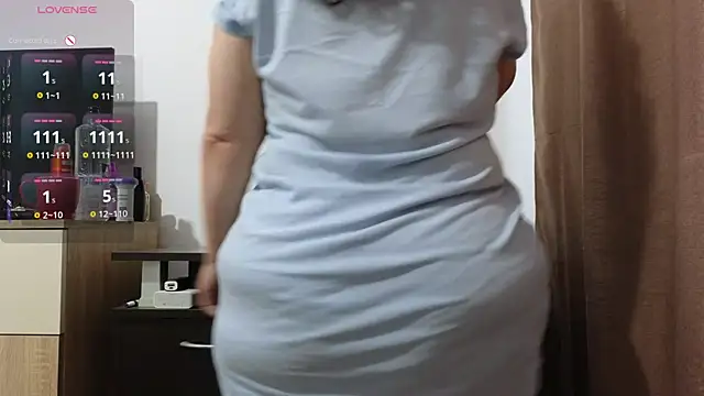 BBW MILF 4U online show from 08.04.26