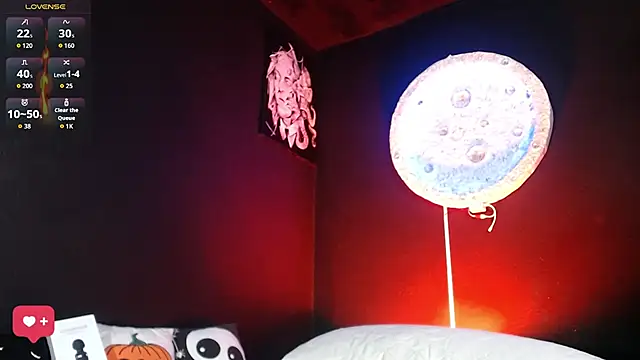 girl intense444 online show from 10.11.25