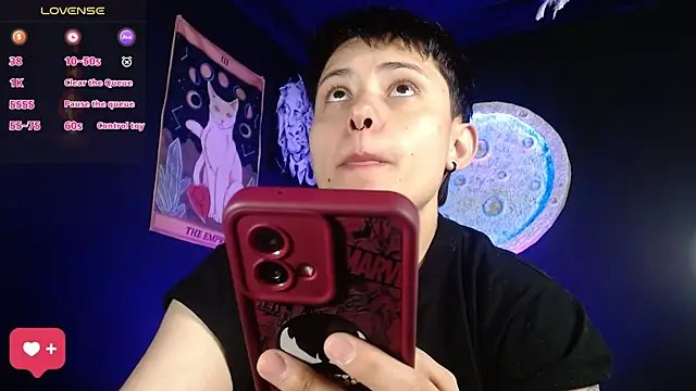 girl intense444 online show from 12.22.25