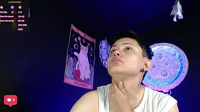 girl intense444 online show from 02.14.26