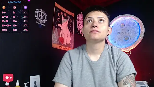 girl intense444 online show from 07.05.26