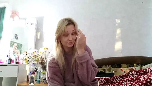 ModelEva online show from 10.31.25