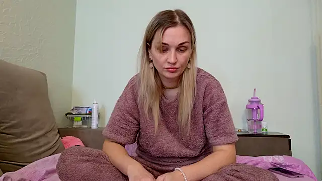 ModelEva online show from 02.15.26