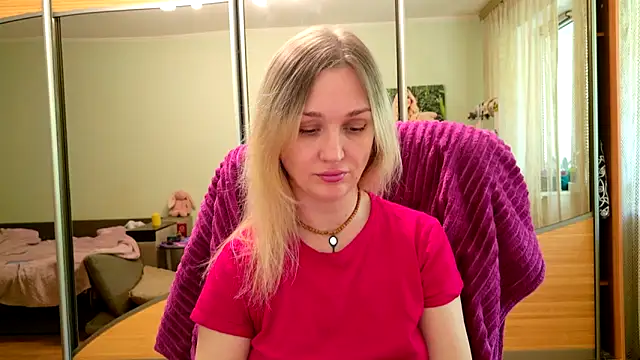 ModelEva online show from 05.09.26