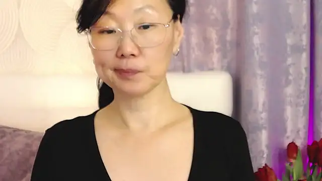 Asian legs online show from 03.10.25