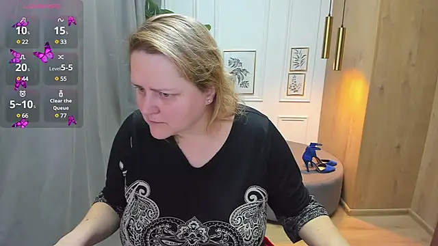 Snapshot of ScarlettSoft chatting on 12.03.24 ScarlettSoft online show from 12.03.24