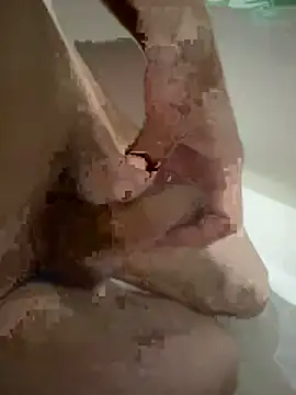 Snapshot of K100x chatting on 11.13.25 K100x online show from 11.13.25