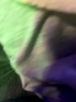 Snapshot of K100x chatting on 11.23.25 K100x online show from 11.23.25