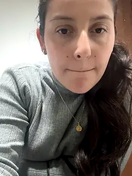 Snapshot of hannyrose_ chatting on 10.07.25 hannyrose online show from 10.07.25