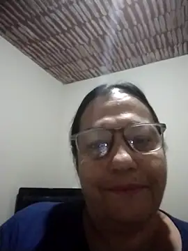 Snapshot of catdool chatting on 03.18.26 catdool online show from 03.18.26