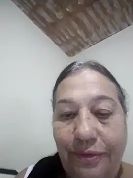 Snapshot of catdool chatting on 05.18.26 catdool online show from 05.18.26