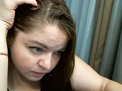 cute  cherry online show from 11.30.25