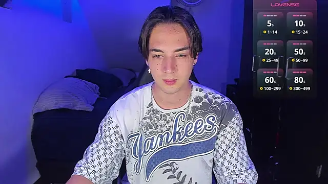 Alex smith00 online show from 09.20.25