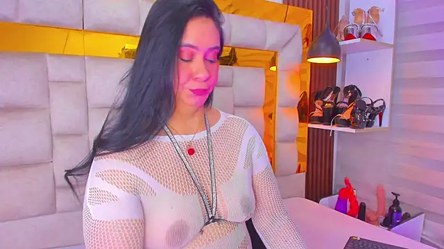 Snapshot of bigass_monic chatting on 02.06.26 bigass monic online show from 02.06.26