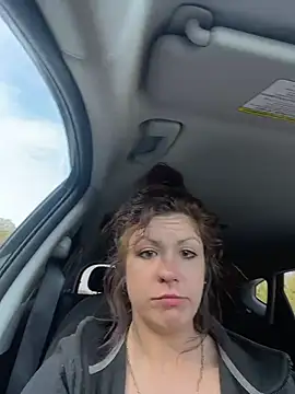 Snapshot of jizzyunit chatting on 11.07.25 jizzyunit online show from 11.07.25